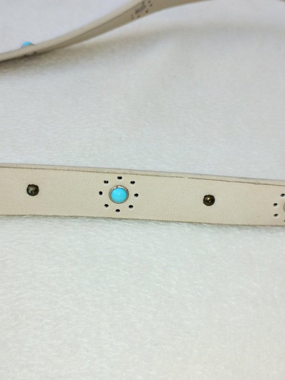 2 Lot Women's S Belts Olive Drab Studded & Bone Faux Turquoise Belt accessory - Picture 4 of 16